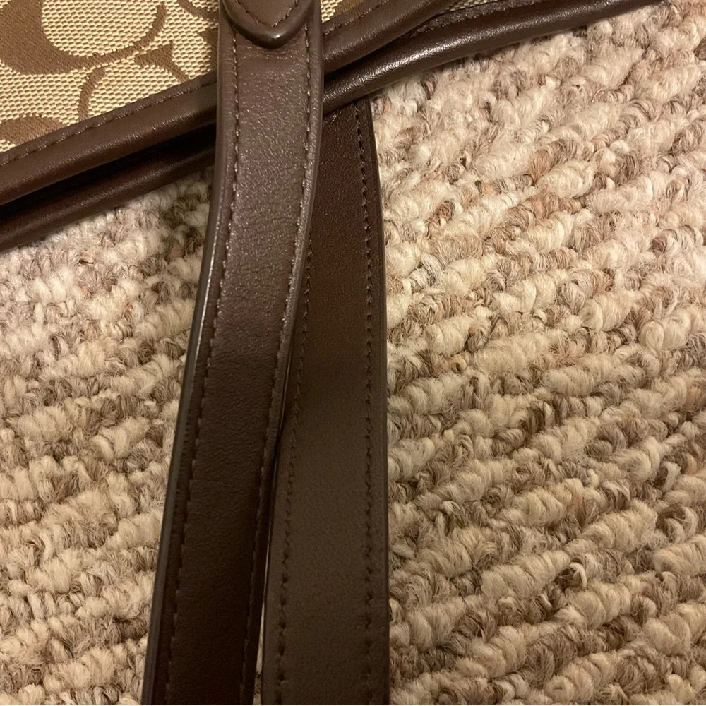 Coach vintage tote